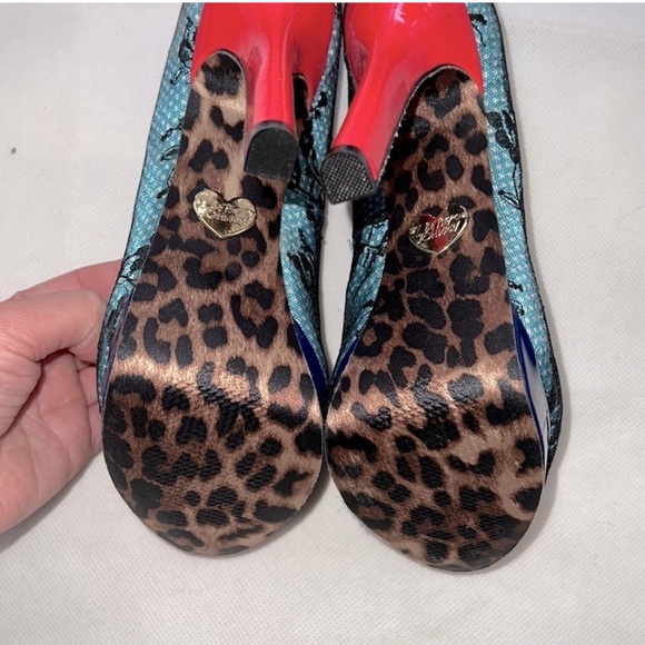 🔥 NEW! Betsey Johnson Peep-Toe Platforms w/Lace Detail - Leopard Bottoms 7.5 - Picture 4 of 8